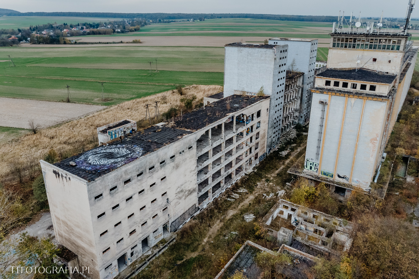 Dawne zakłady zbożowe PZZ w Kozłowie